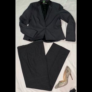 Tahari Black Blazer and Suit Pants Set